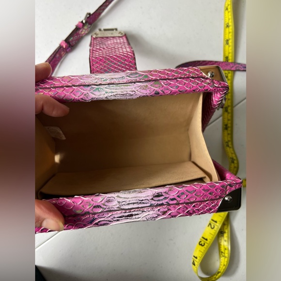 Chris Davis clutch crossbody purse - Picture 6 of 16